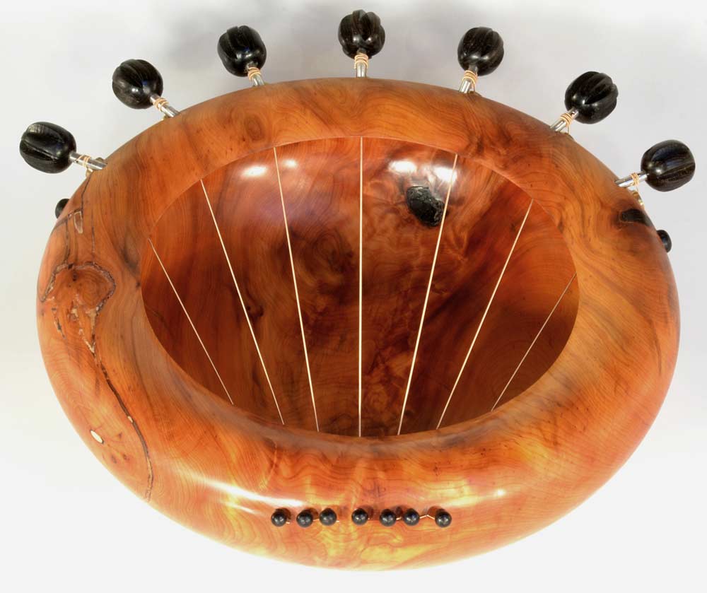 Heart Bowl In Yew – 7 Strings