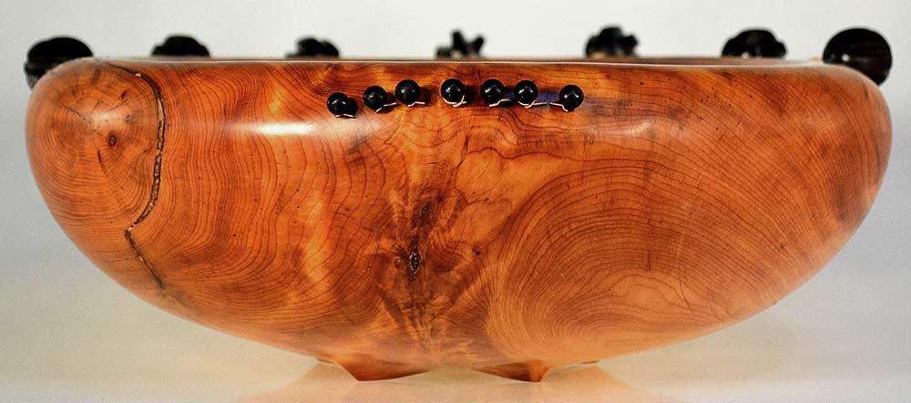 Heart Bowl in Yew - 7 strings - Image 4